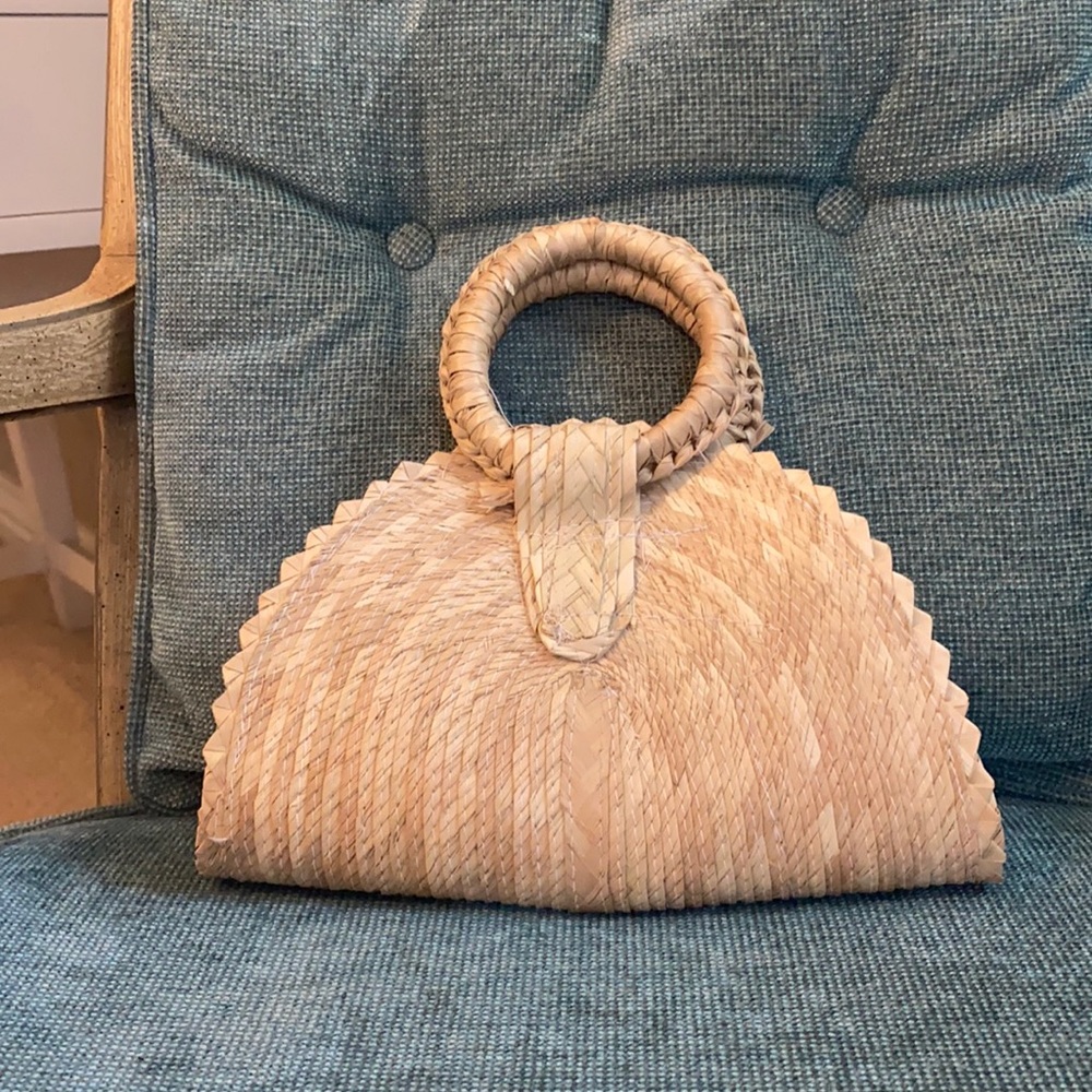 Straw bag